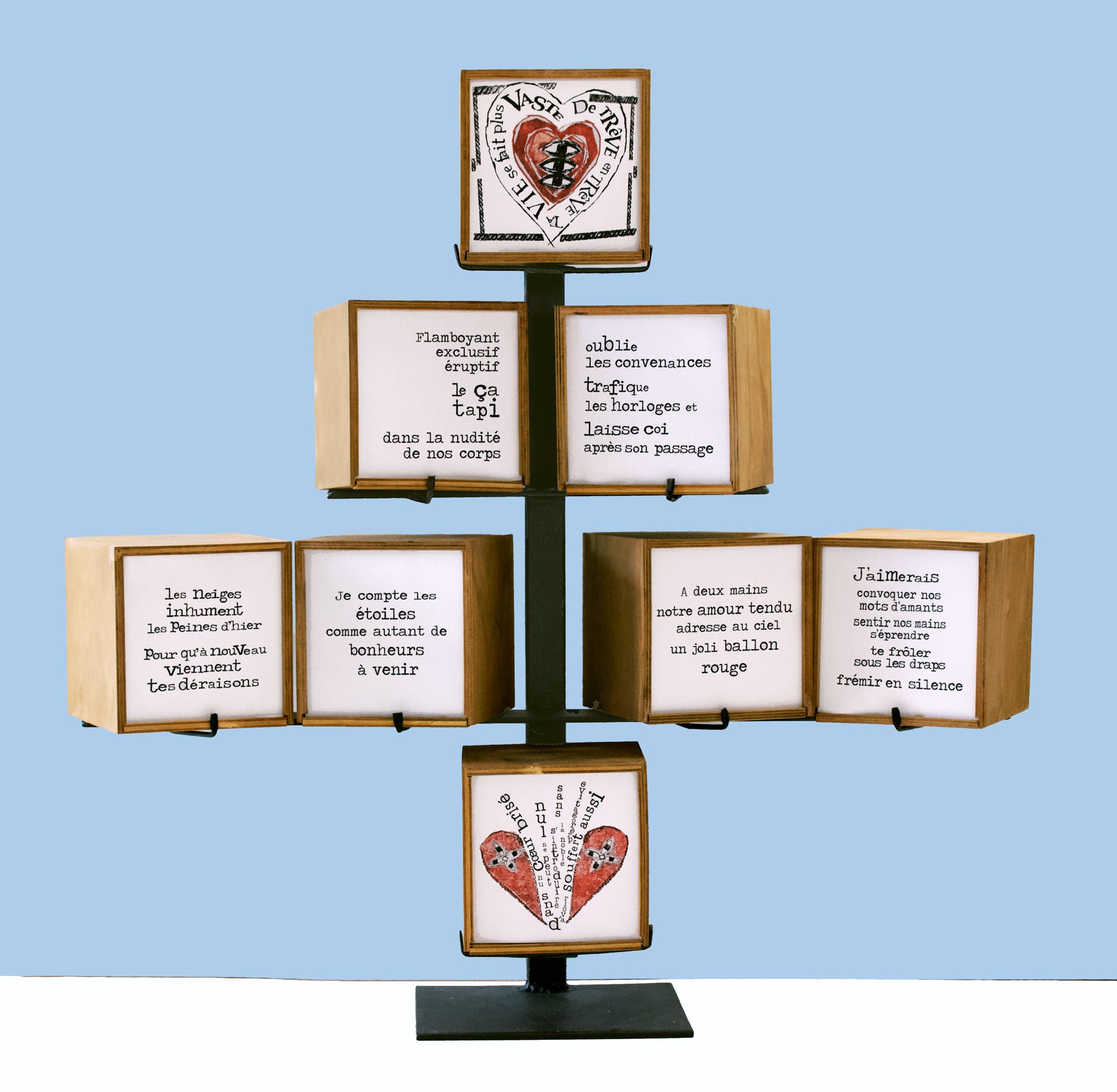 laurence de Saint Martin st artiste d&eacute;co originale jeu de main sculpture boite lumi&egrave;re ferronnerie livre objet